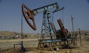 Oljepumper. Foto: Openverse