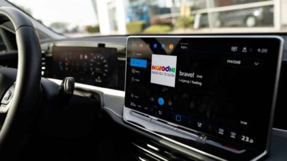 Tillater en langt mer naturlig dialog bak rattet – nå rulles Gemini ut til brukere av Android Auto