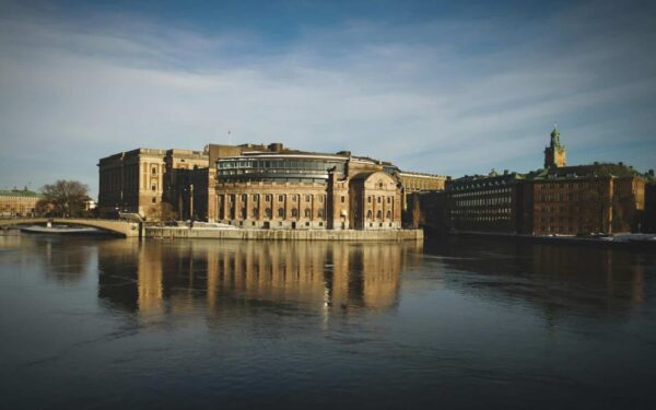 Sverige vurderer euro igjen: Kan folket bli kalt til ny folkeavstemning i 2030?