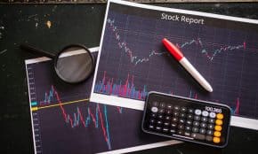 Aksjer. Foto: Pexels