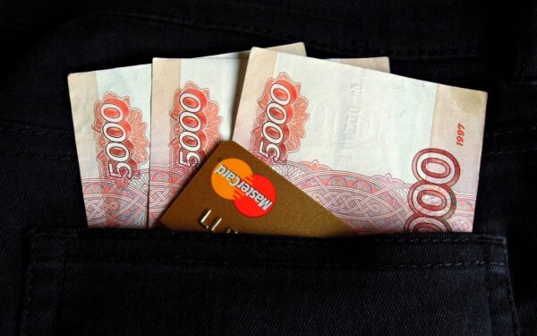 Økende uro i russisk banksektor: Flere misligholdte lån og fallende lønnsomhet