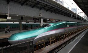 train, bullet, fast, railway, speed, modern, electric, rapid, express, gray train
