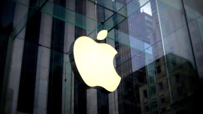 Teknologigiganten Apple fyller 50 år: Fem spørsmål avgjør om selskapet taper AI-kappløpet