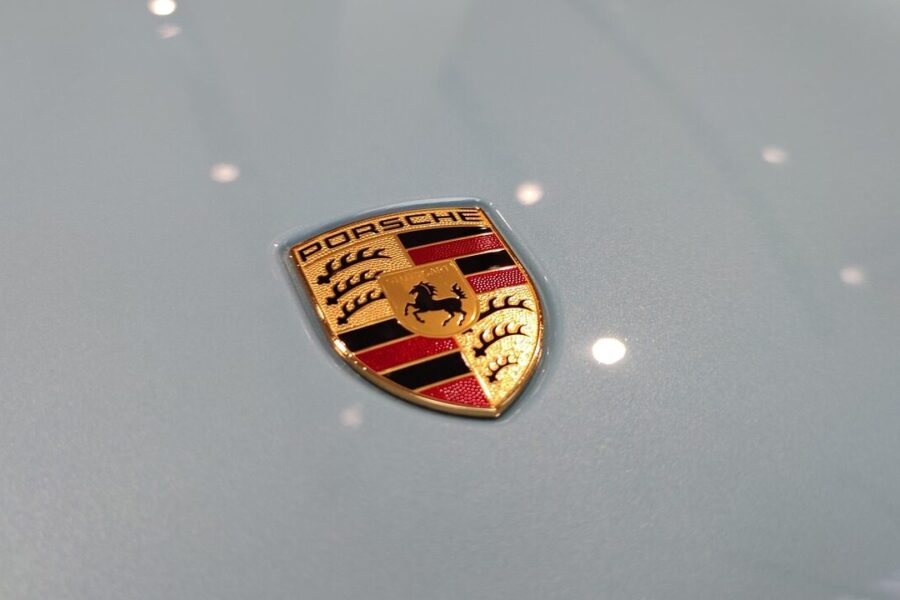 porsche, logo, car wallpapers, car, auto, automobile, vehicle, automobile manufacturer, closeup