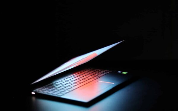 „Lenovo&raquo;: Lanserer ny Legion-mobil skreddersydd for AI-gaming