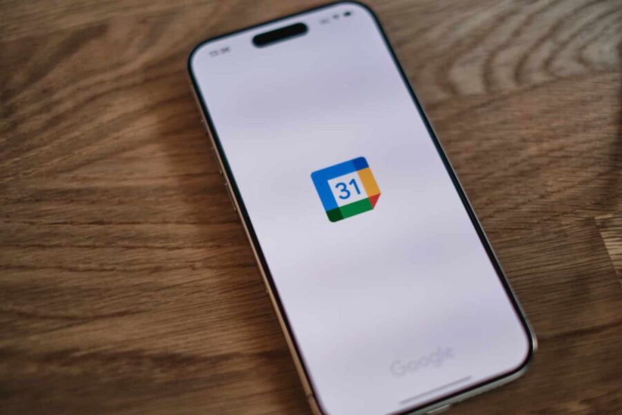 Google Calendar får stor oppgradering: Dette gjør tidssoner mye enklere på reise