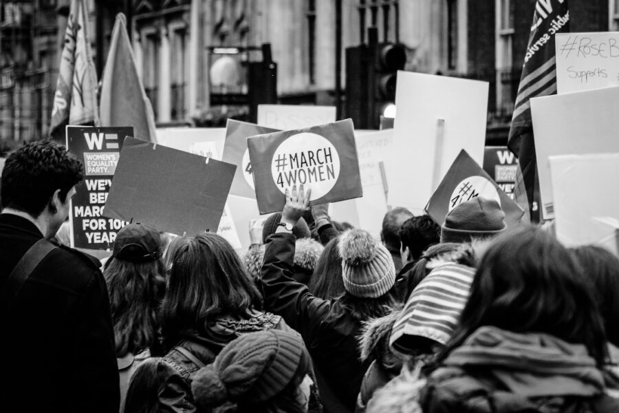 Kvinners rettigheter. Foto: Unsplash