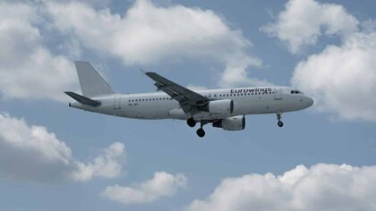 Iran-konflikten rammer europeisk luftfart hardt – flyselskapene varsler kraftige prishopp