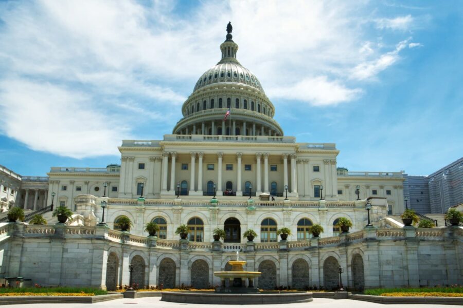 United states capitol building with a fountain.