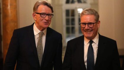 Labour i krise: Starmers nærmeste rådgiver under press etter Mandelson-utnevnelse