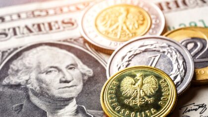 Dollar-rally sjokker markedene: Slik kan oljeprisen og krigsfrykt presse din valuta nå