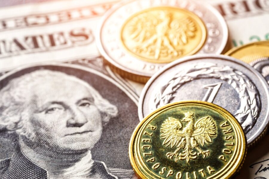 Dollar-rally sjokker markedene: Slik kan oljeprisen og krigsfrykt presse din valuta nå