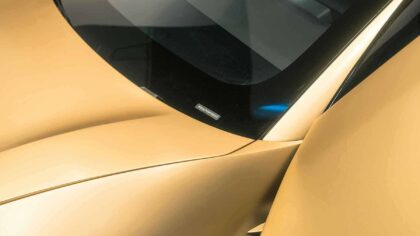 Tesla lanserer Cybercab uten ratt – men en ukjent lov kan stoppe den ved 2.500 biler