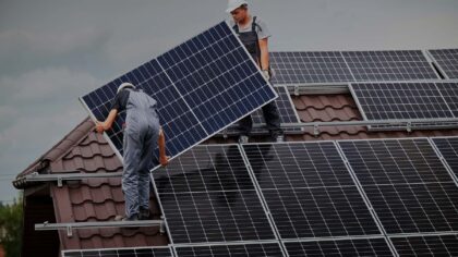Solenergi i USA: Verdien av overskuddsstrøm faller 75 pst. etter store regelendringer