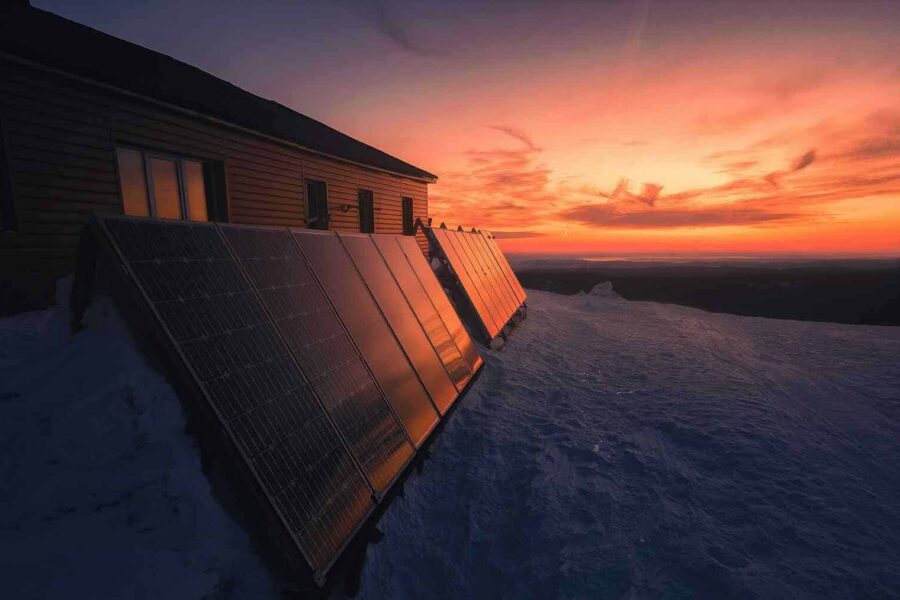 Solcelleproduksjon om vinteren: Ekspert anbefaler å oppjustere vinkelen til 60 grader