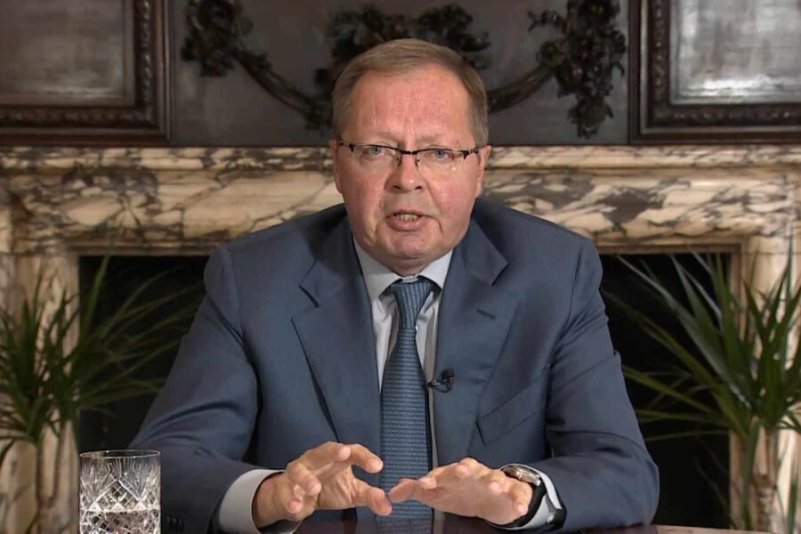 Russisk ambassadør advarer: USAs Iran-krig kan bli en felle uten vei ut