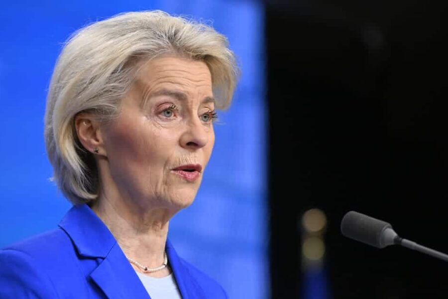 Von der Leyen lover raske endringer i EUs karbonmarked – vil dempe strømprisen innen dager