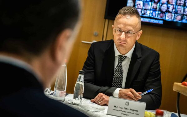 Nå kobler Ungarn og Slovenia sammen gassnettene – og åpner ny vei til italiensk LNG