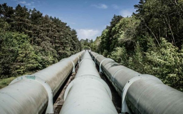 Energikonflikt før valget i Ungarn – V. Orbán truer Ukraina med full stans av gassleveranser