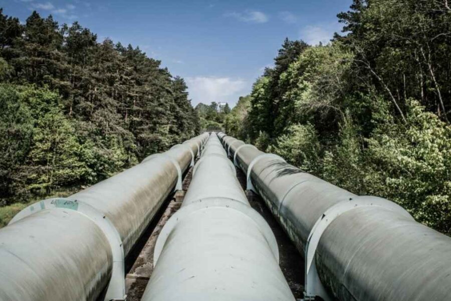 Energikonflikt før valget i Ungarn – V. Orbán truer Ukraina med full stans av gassleveranser
