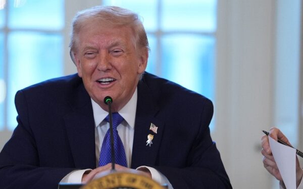 Kina-deler finnes allerede i USA-biler – nå advarer politikere Trump mot bilavtale