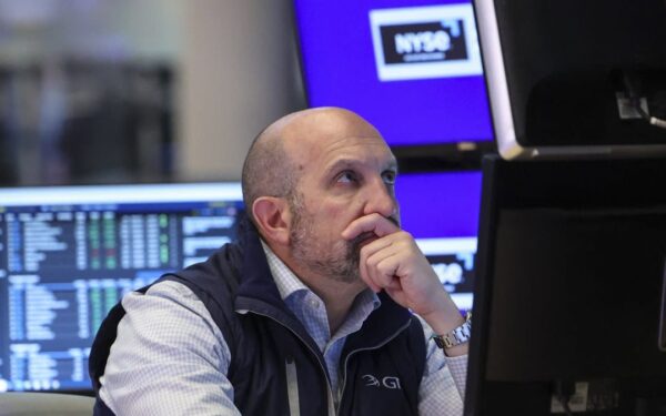 Finansmarkedene: Oljepris på over 100 dollar og fem tunge rentemøter skaper økt spenning
