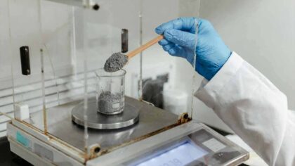 Universitetsselskap utvikler utslippsfri industrivarme basert på forbrenning av jernpulver