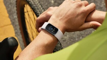 Norske Fitbit-abonnenter får snart en ny AI-coach – utrullingen starter i kommende uker