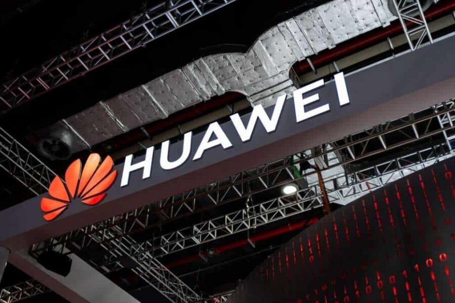 Huawei: Inntektene fra eksterne skytjenester faller under intenst kinesisk AI-kappløp