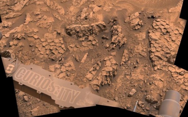 NASA har gjort oppsiktsvekkende funn på Mars – tyder på sykliske perioder med vann og tørke