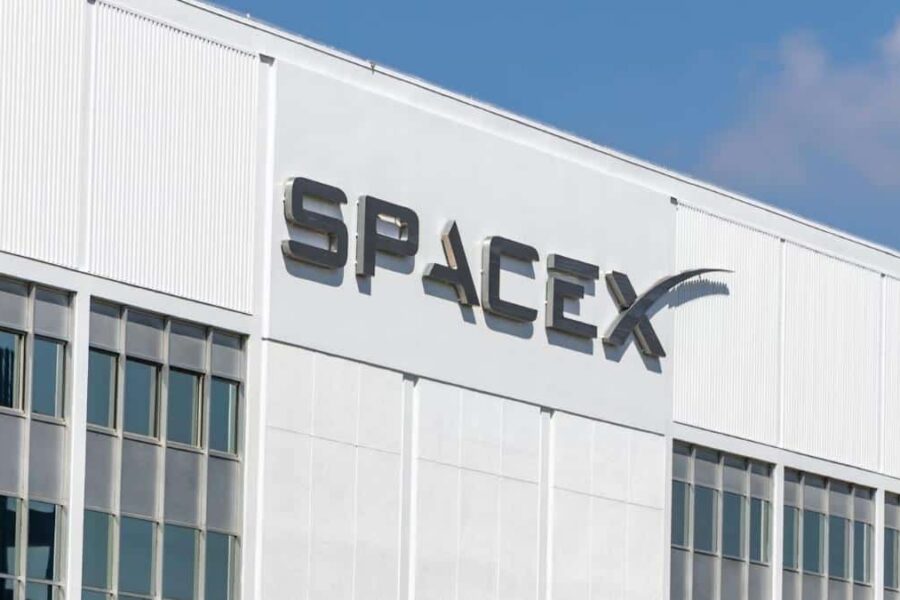 SpaceX forbereder en historisk børsnotering – kan prises til opptil 1,75 billioner dollar