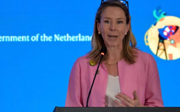 Energikrisen presser europeisk økonomi – nå krever Nederland et knallhardt fossilkutt