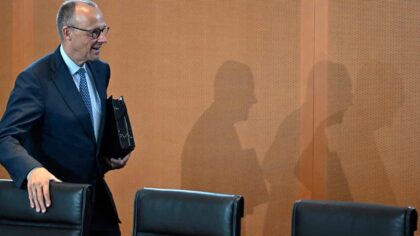 EU-kommisjonen: Bøyer seg for den tyske industrien og utsetter strenge AI-regler til 2027