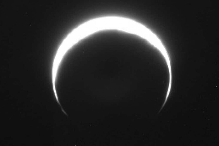 NASA gjør en nær Mars-passering denne uken – slik skytes Psyche mot metallasteroiden