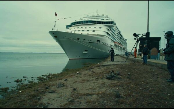 The Daily Show: Hantavirus på cruiseskip utløser mediepanikk, mens eksperter sier risikoen er lav
