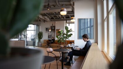 Digitale nomader og nye arbeidsliv: hva du bør vite før du pakker PC-en og reiser