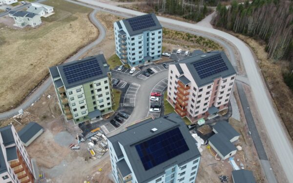 Slik kan borettslag og sameier kutte strømbruk og klimautslipp uten store inngrep