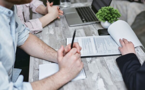 Gründerteam eller eneeier: valg av eierskap som faktisk passer virksomheten din