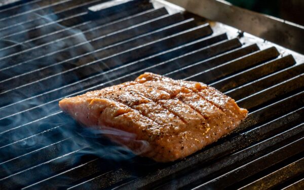 Sjømat på grillen: en enkel guide til fisk og skalldyr som faktisk blir saftige