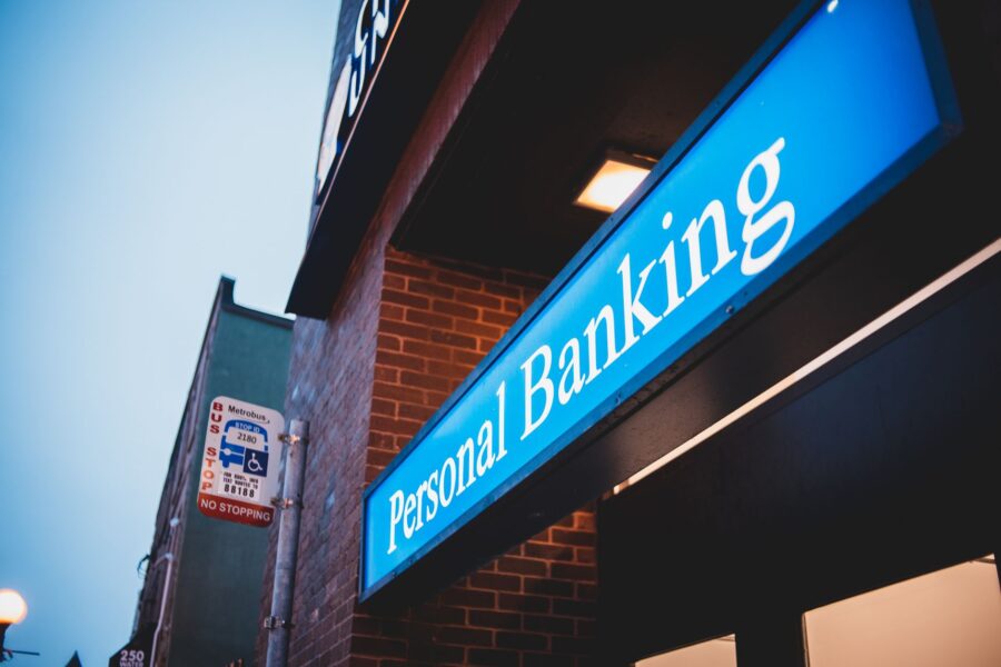 Slik bruker du flere bankkontoer smart for å få bedre kontroll på pengene - Bank Budsjett Personlig okonomi Privatokonomi