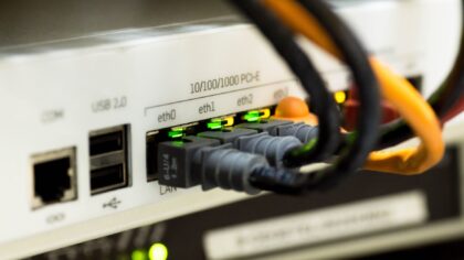 Slik forstår du fiberhastighet og velger riktig abonnement til hjemmet