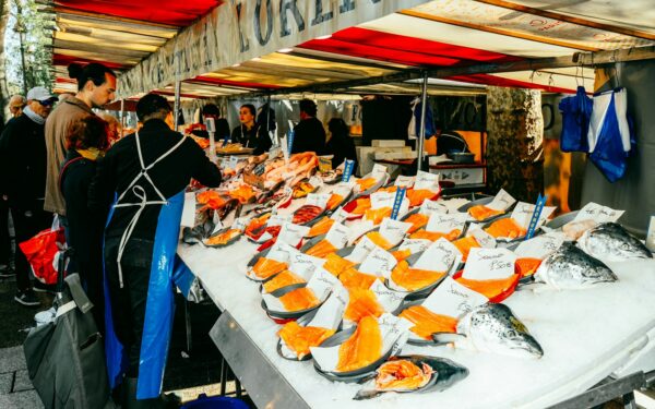 Slik kjøper du fersk fisk i butikken uten å bli lurt av disken