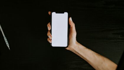 Slik tar du kontroll på app-tillatelsene dine og reduserer sporing