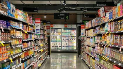 Inflasjon i Norge uten tallkaos: hva prisvekst betyr for deg og valgene dine