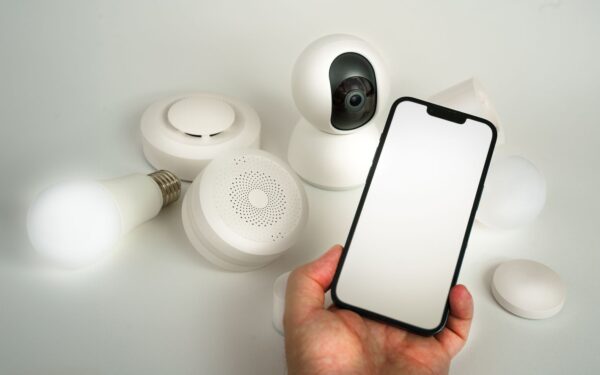 Slik bruker du automatisering på mobilen til små hverdagsoppgaver uten å bli overvåket