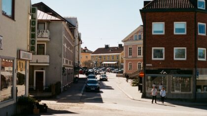 Lokal handel forklart: derfor betyr nærbutikken mer for lommeboken din enn du tror